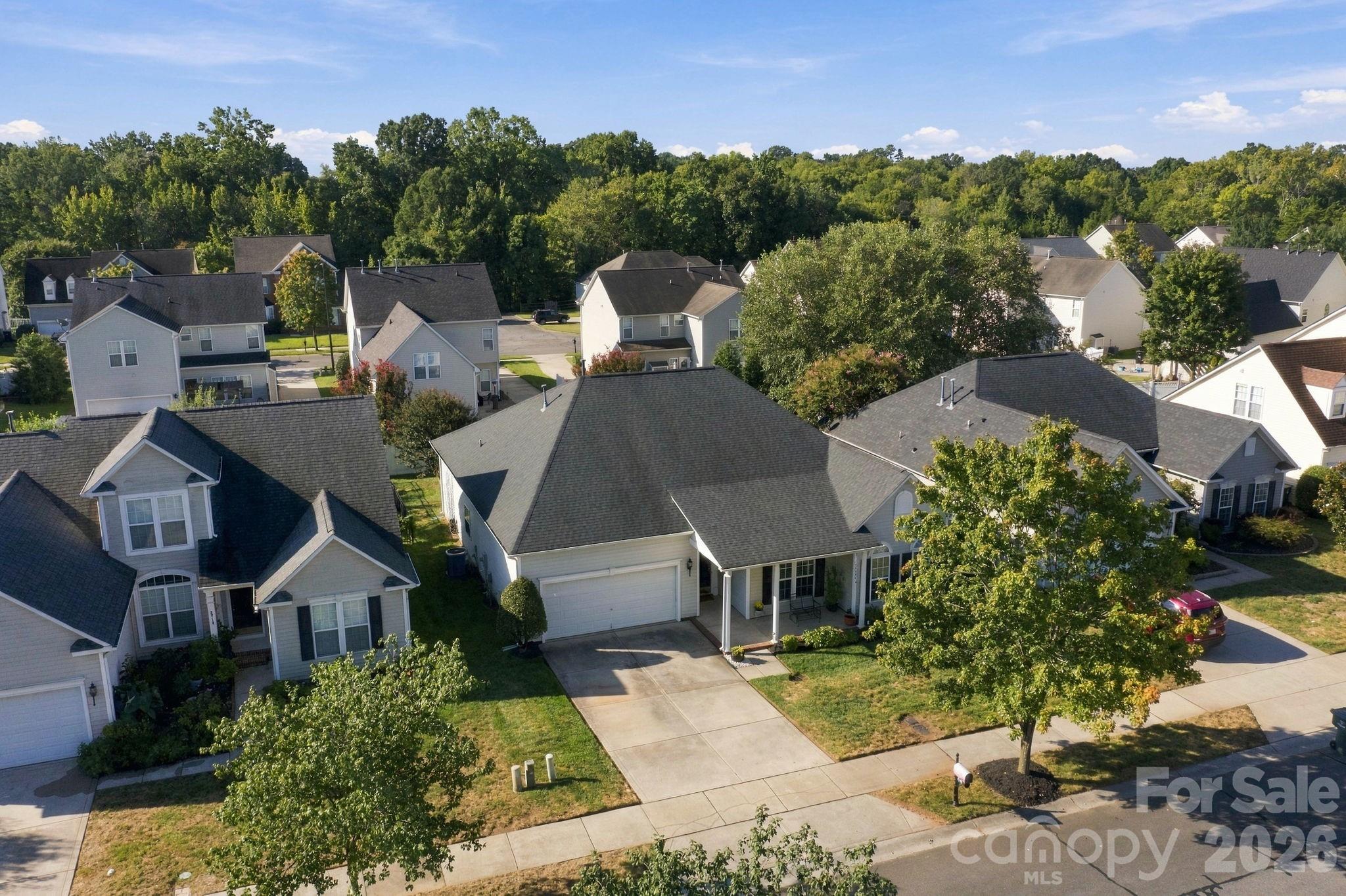 Single Family Residence at 2723 Sunberry Lane NW, Concord, photo 28 of 29