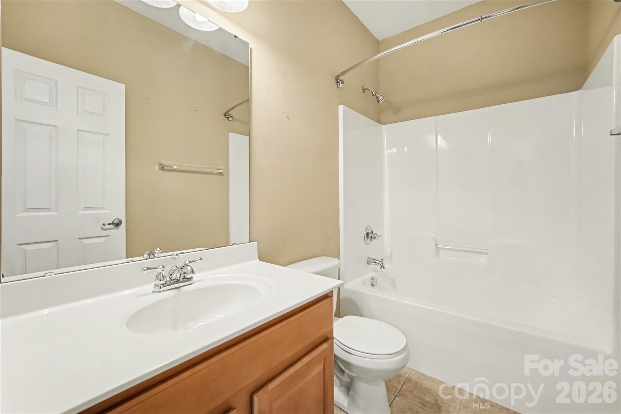 Guest Bathroom - 201 Augustus Lane, Mount Holly