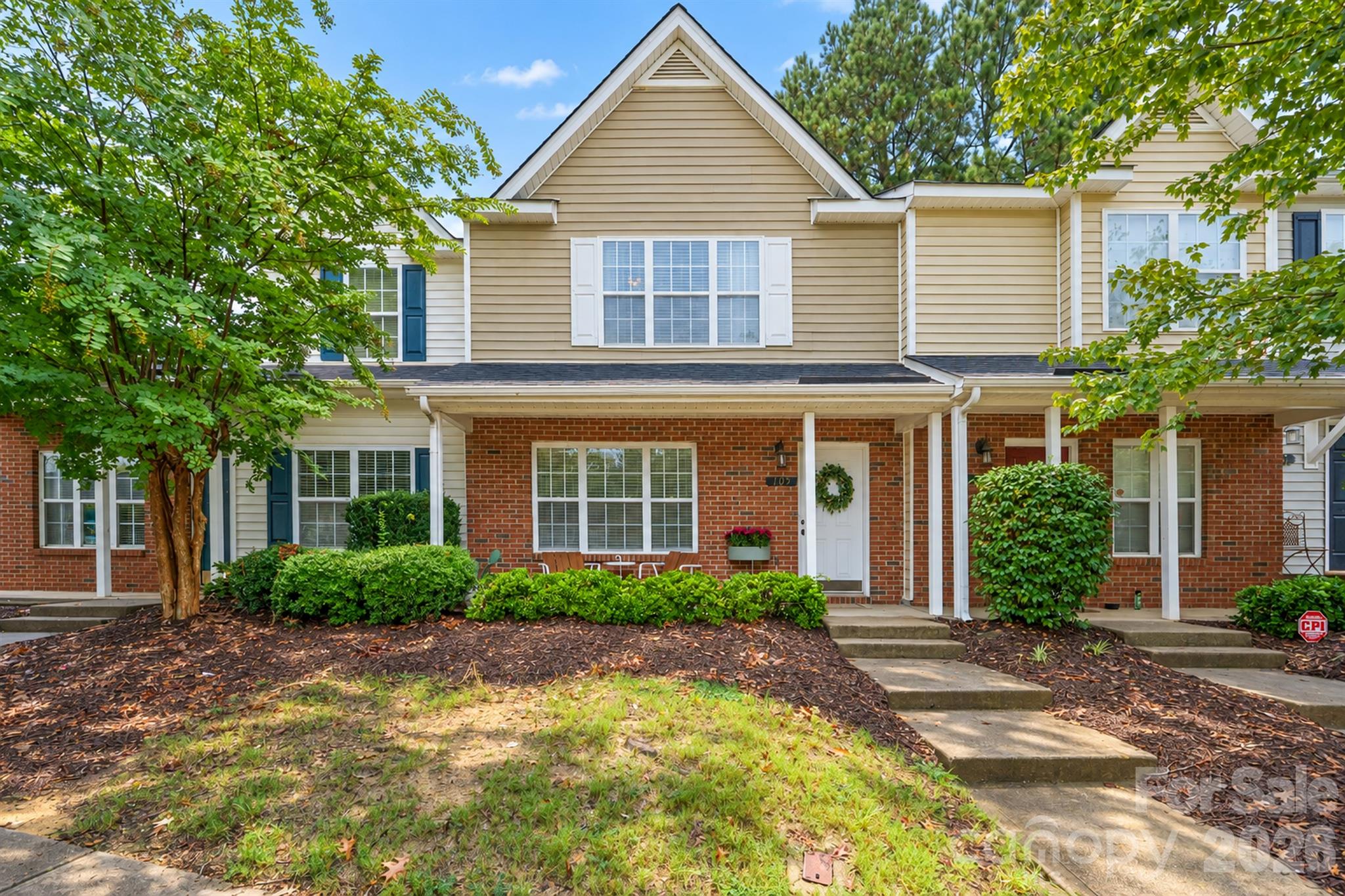 front of townhome - 109 Summerwood Drive, Mooresville