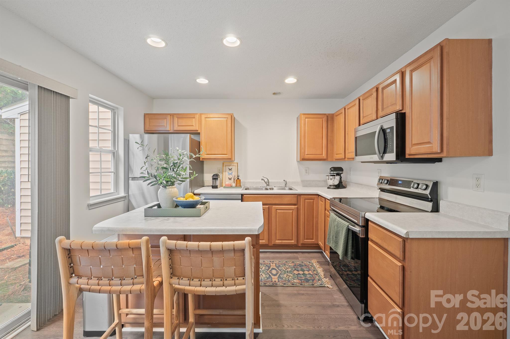 kitchen - 109 Summerwood Drive, Mooresville