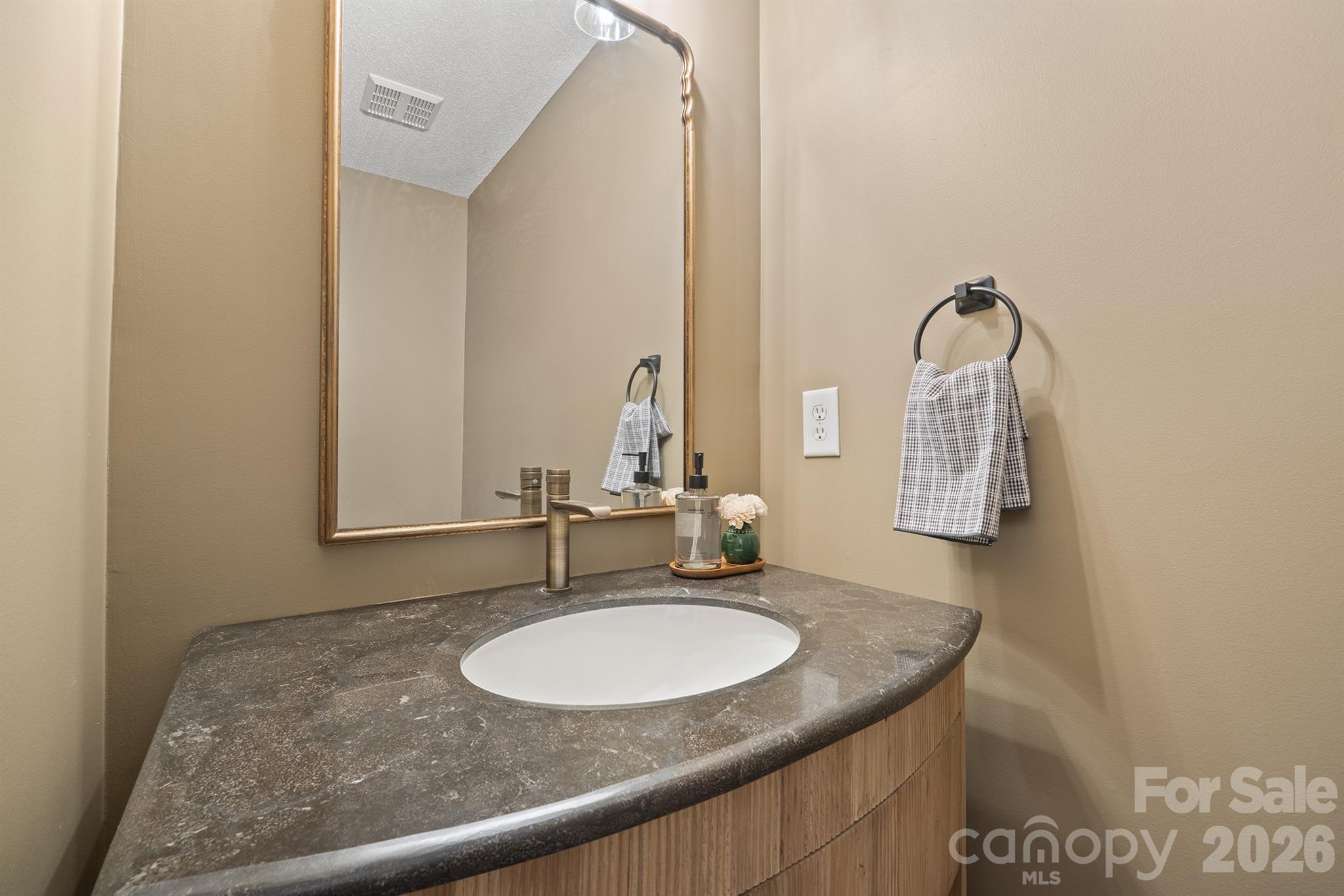 half bath downstairs - 109 Summerwood Drive, Mooresville