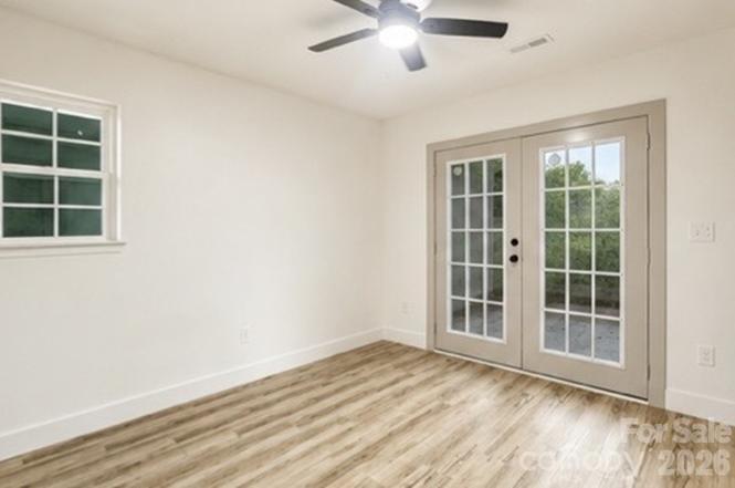 Single Family Residence at 111 Cotton Grove Road, Lexington, photo 6 of 10