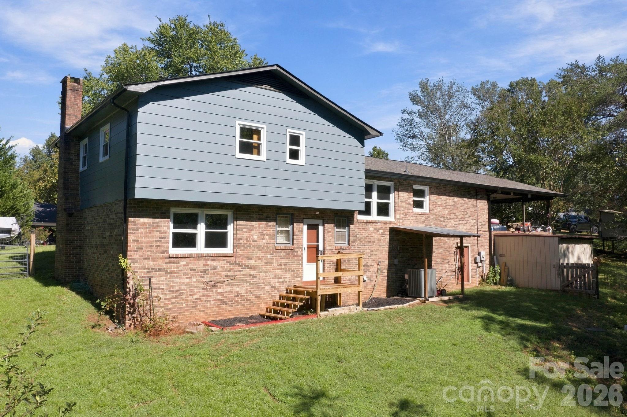 Single Family Residence at 2935 Palmer Place, Hudson, photo 24 of 35