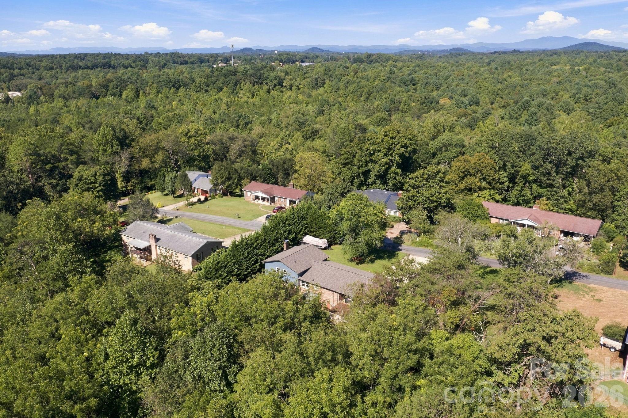Single Family Residence at 2935 Palmer Place, Hudson, photo 28 of 35