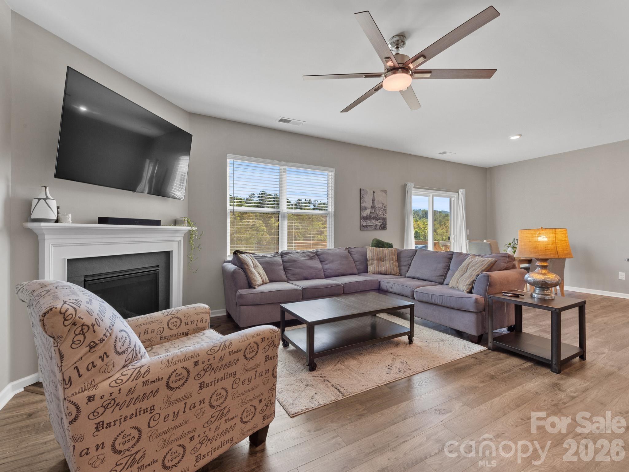 Light All Day - 166 Amblers Knoll Road, Weaverville