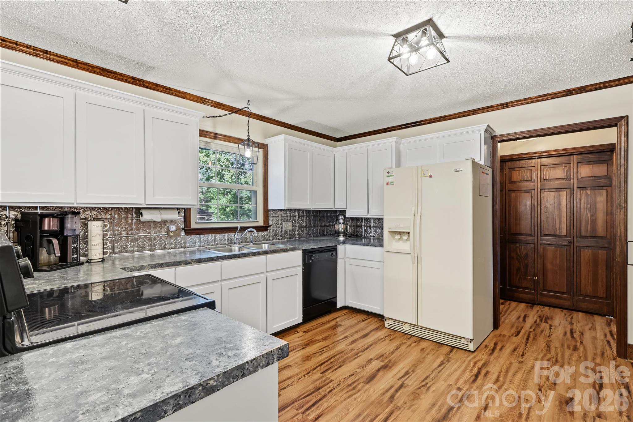 Single Family Residence at 1610 Springhaven Circle, Albemarle, photo 16 of 39