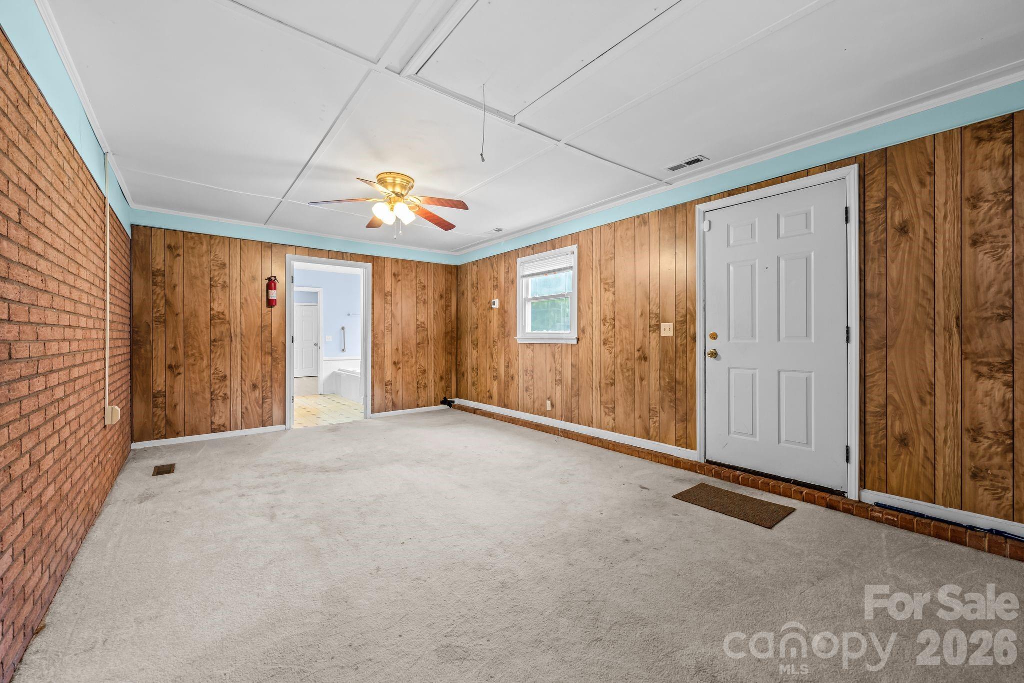 Second Living Room/Den - 117 Tremont Terrace, Bessemer City