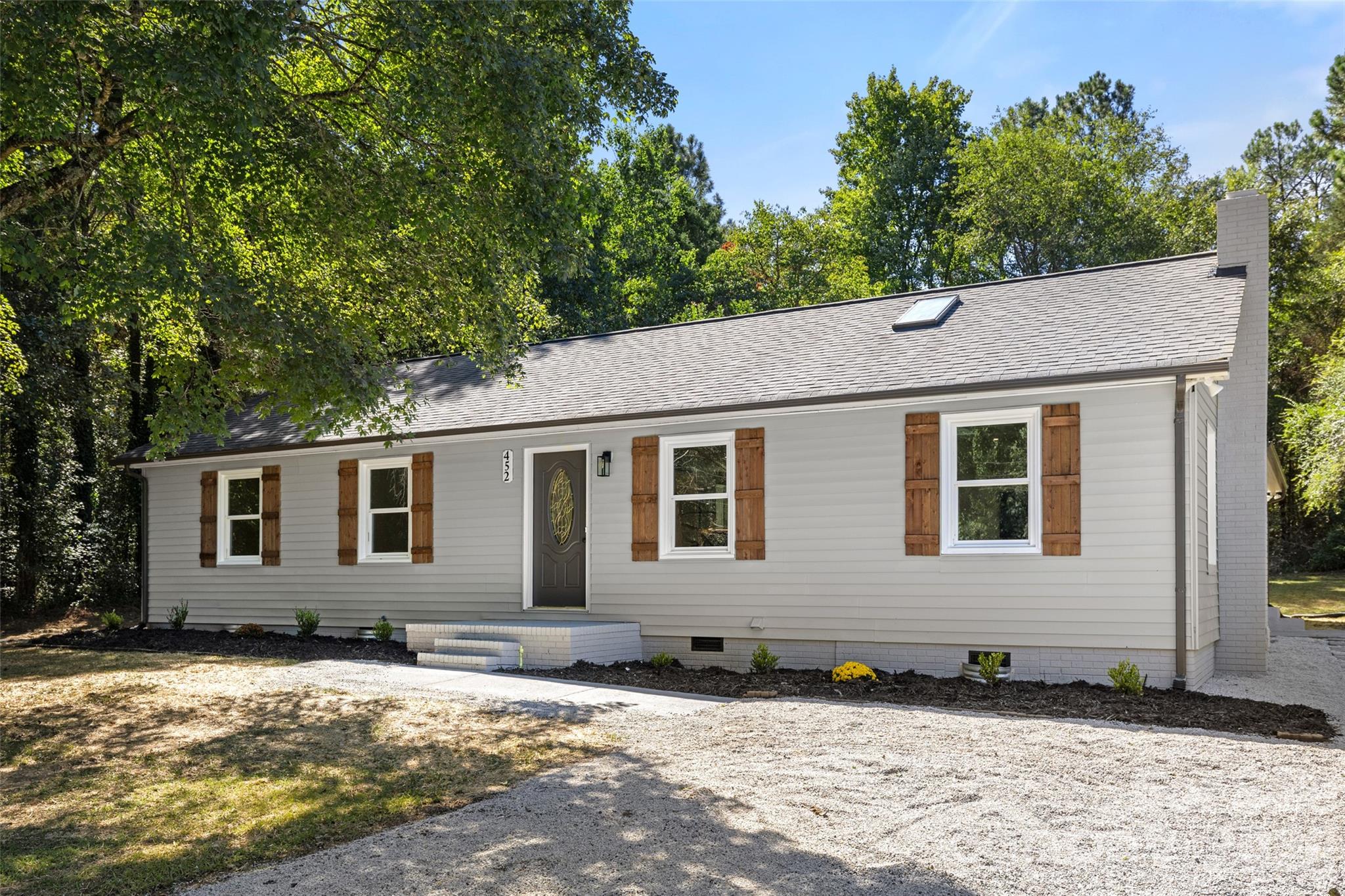 452 Riverdale Road