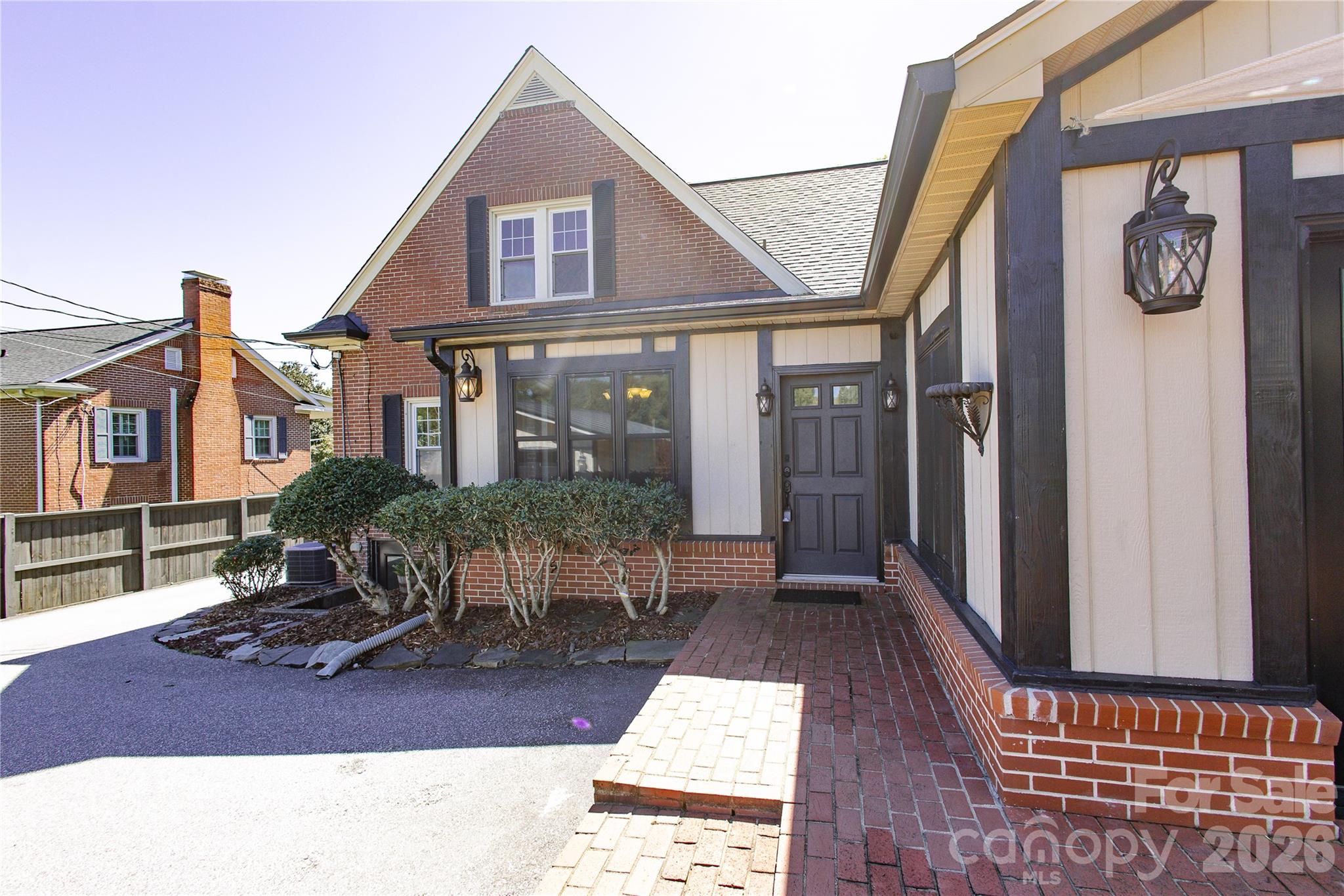 Single Family Residence at 569 Rutherford Road, Marion, photo 40 of 47