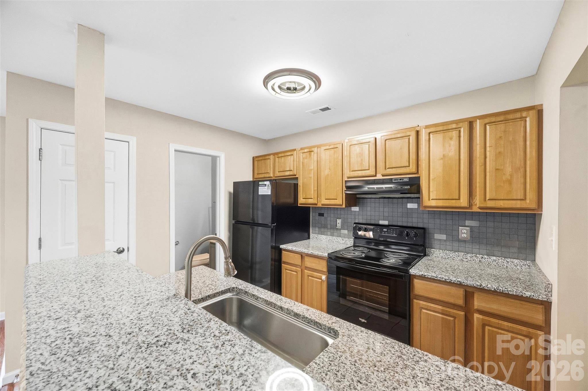 Townhouse at 1605 Begonia Way, Rock Hill, photo 4 of 24