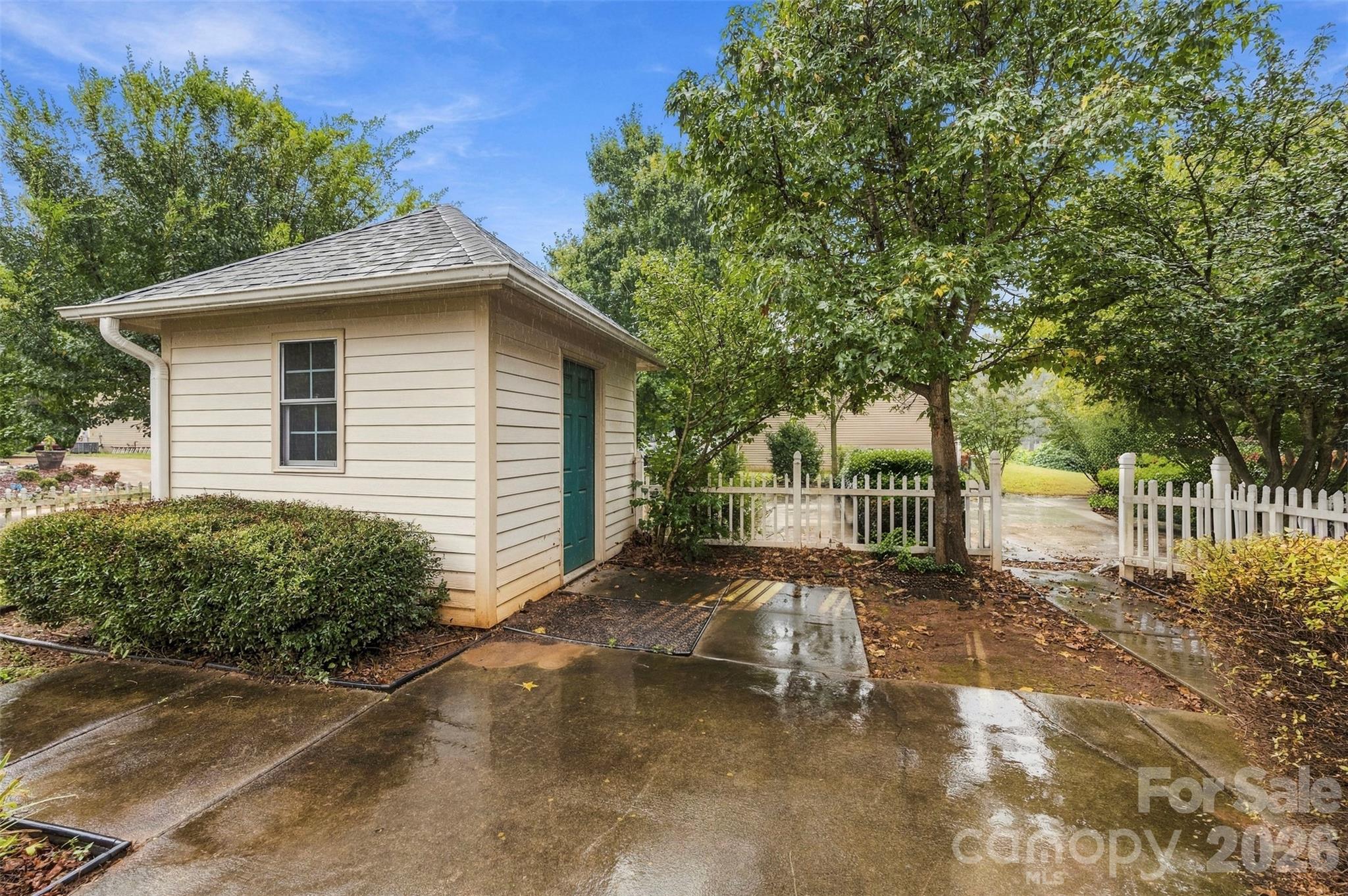 Townhouse at 1605 Begonia Way, Rock Hill, photo 22 of 24