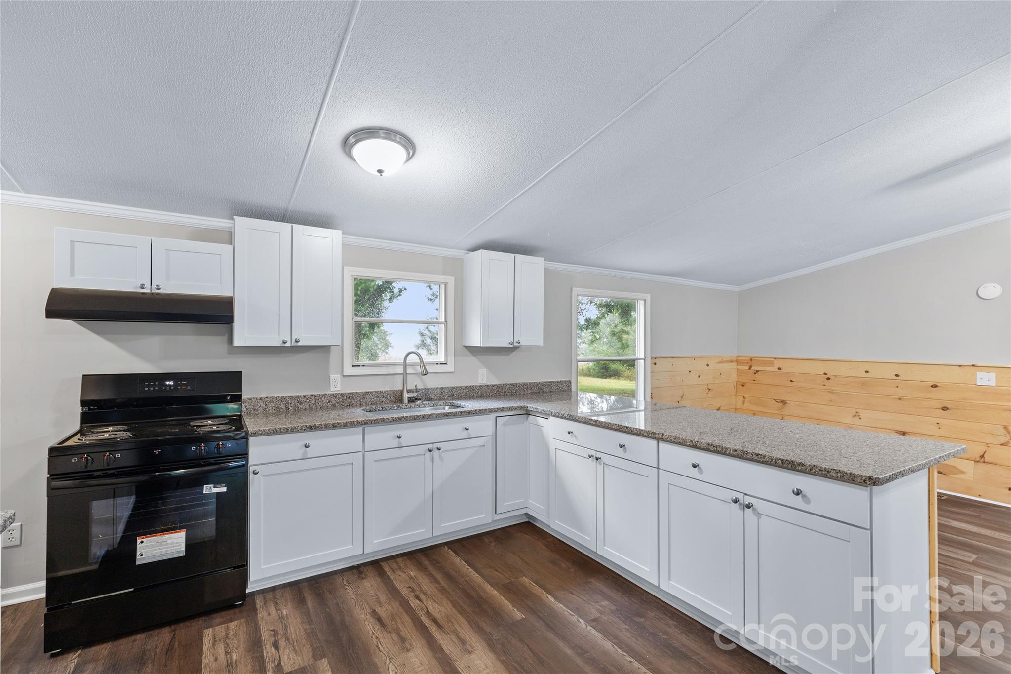 Single Family Residence at 6177 Shiloh Unity Road, Lancaster, photo 7 of 43