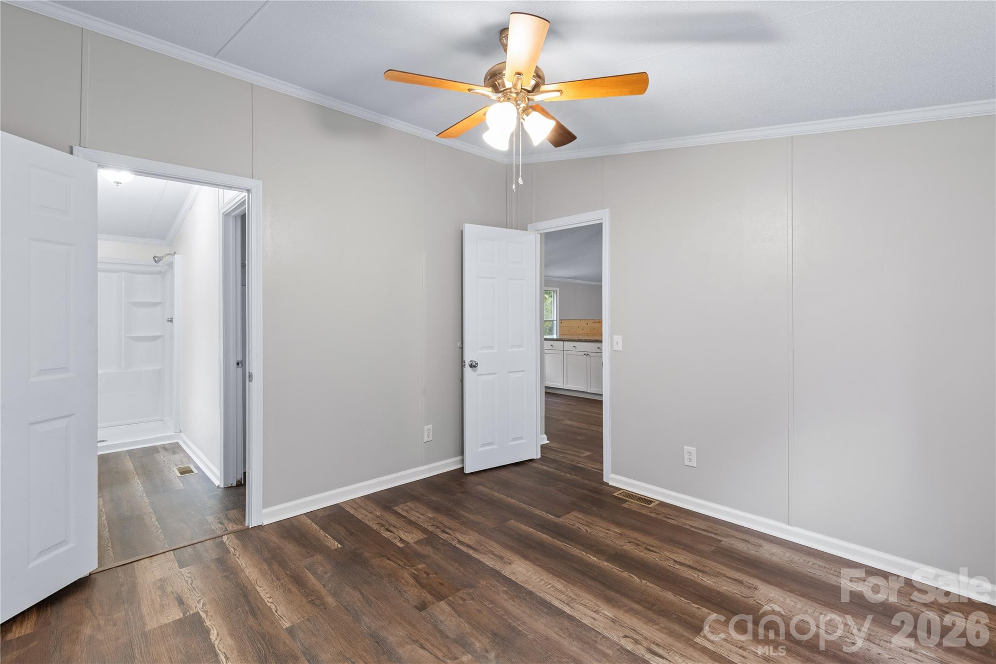 Single Family Residence at 6177 Shiloh Unity Road, Lancaster, photo 13 of 43