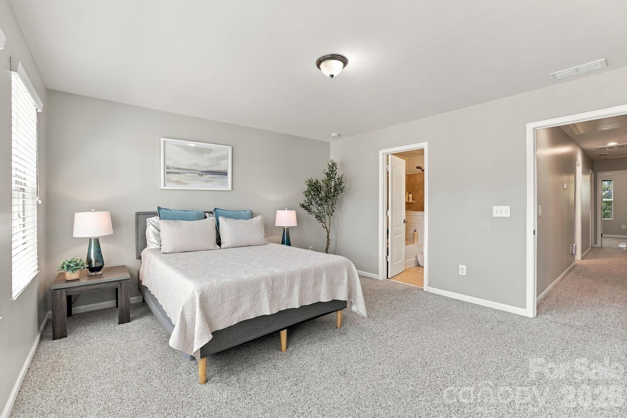 Townhouse at 6027 Turkey Oak Lane, Fort Mill, photo 15 of 28
