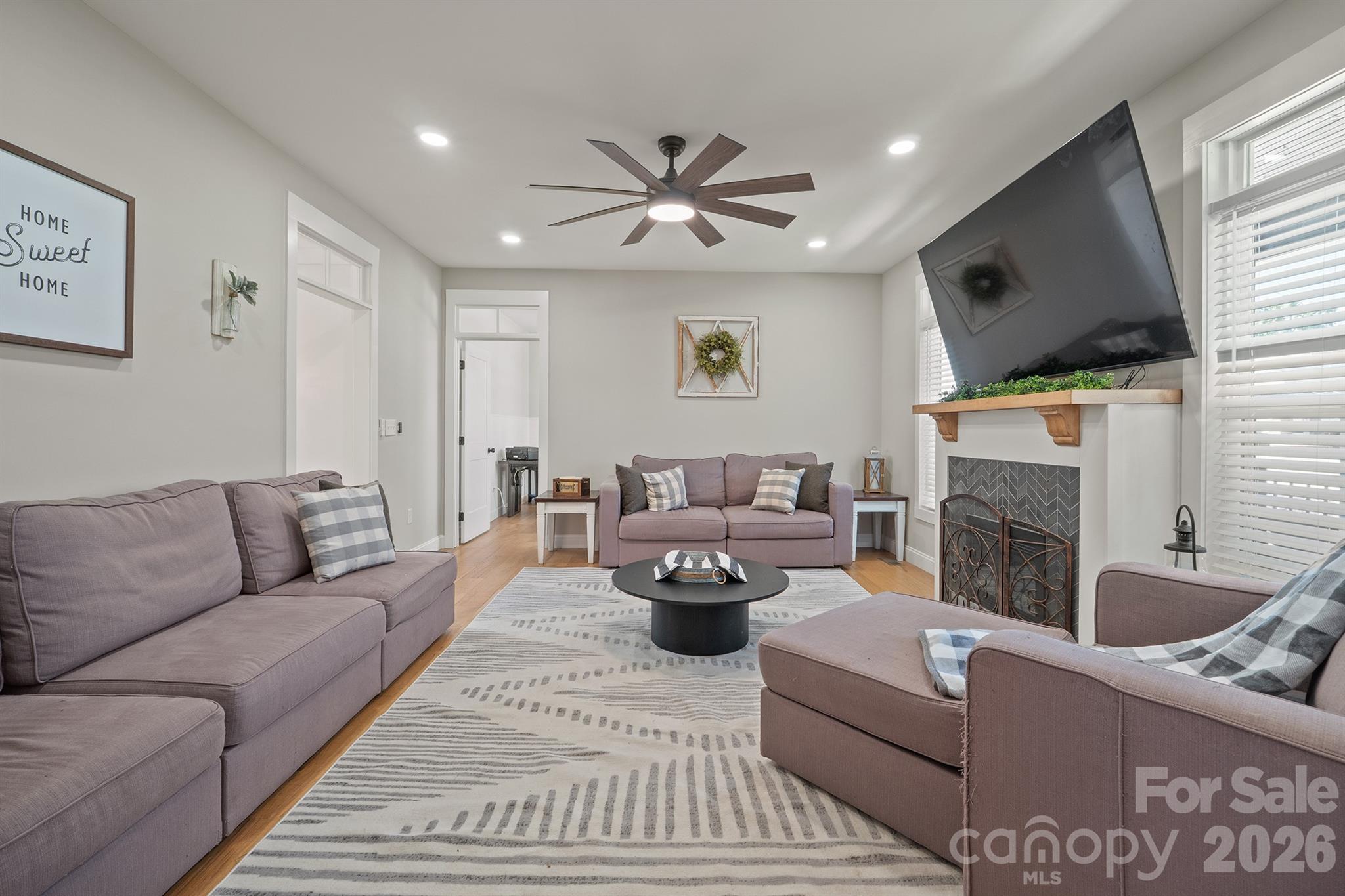 Single Family Residence at 6 Leisure Circle, Granite Falls, photo 8 of 48