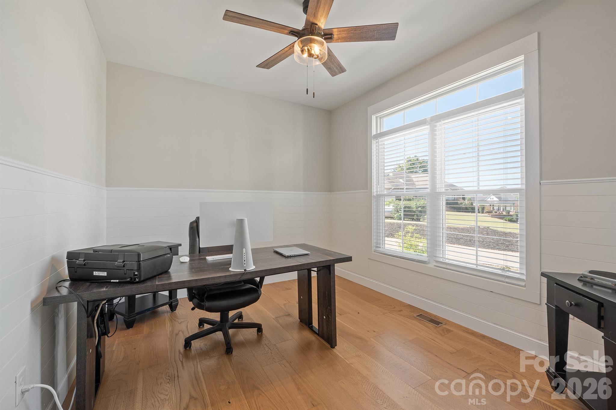 Single Family Residence at 6 Leisure Circle, Granite Falls, photo 12 of 48