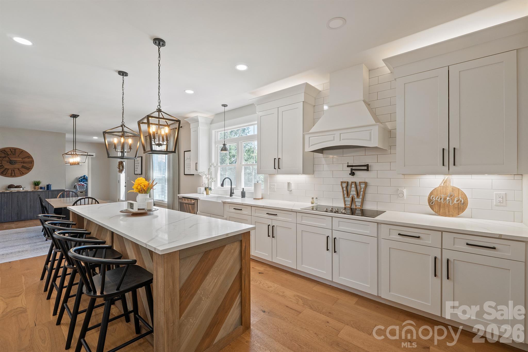 Single Family Residence at 6 Leisure Circle, Granite Falls, photo 15 of 48