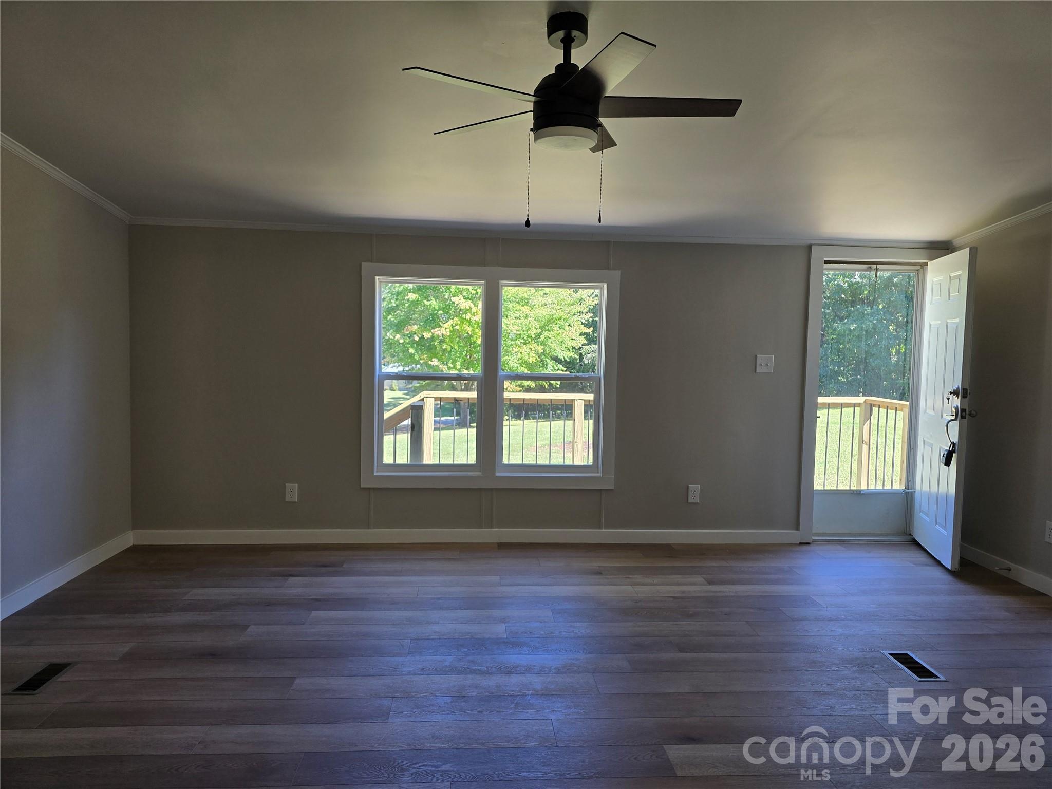 Living Room - 660 Childers Road, Cleveland
