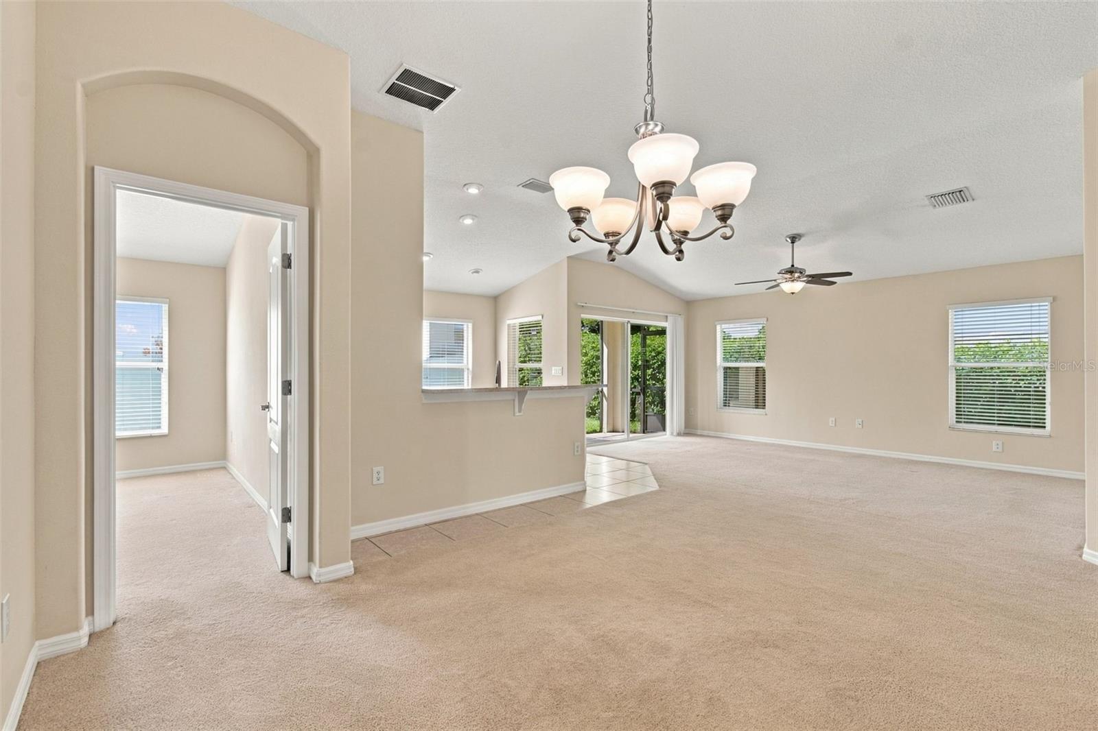 Single Family Residence at 10603 LIBERTY BELL DR, TAMPA, photo 5 of 37