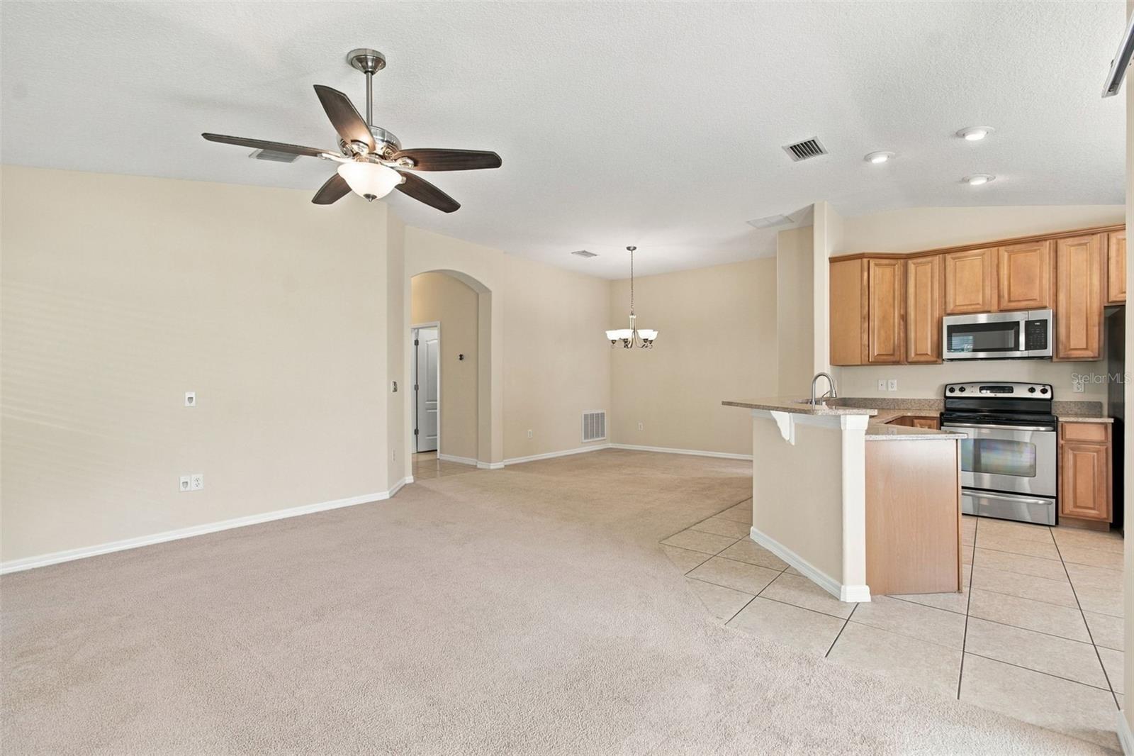 Single Family Residence at 10603 LIBERTY BELL DR, TAMPA, photo 10 of 37