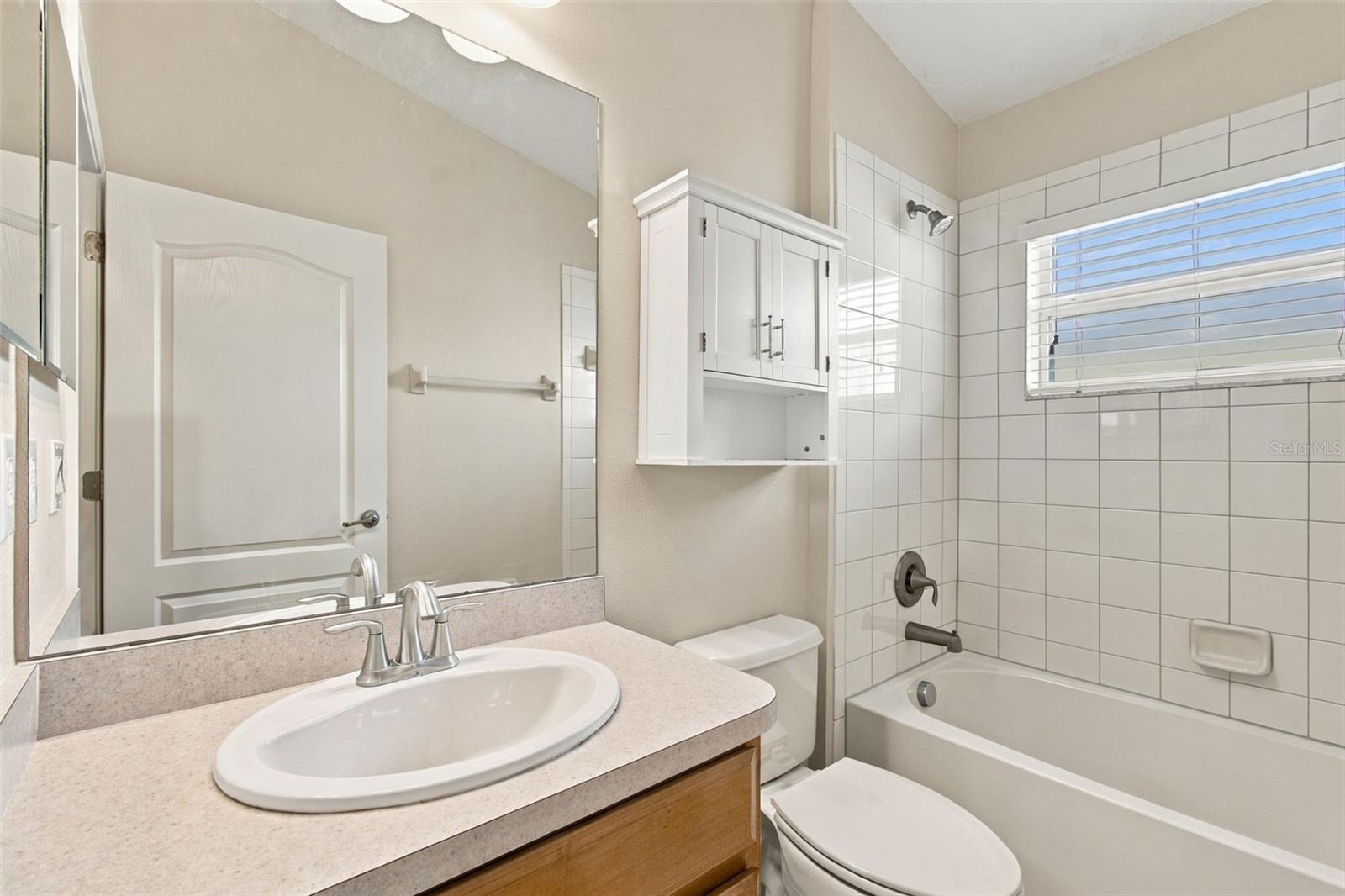 Single Family Residence at 10603 LIBERTY BELL DR, TAMPA, photo 15 of 37