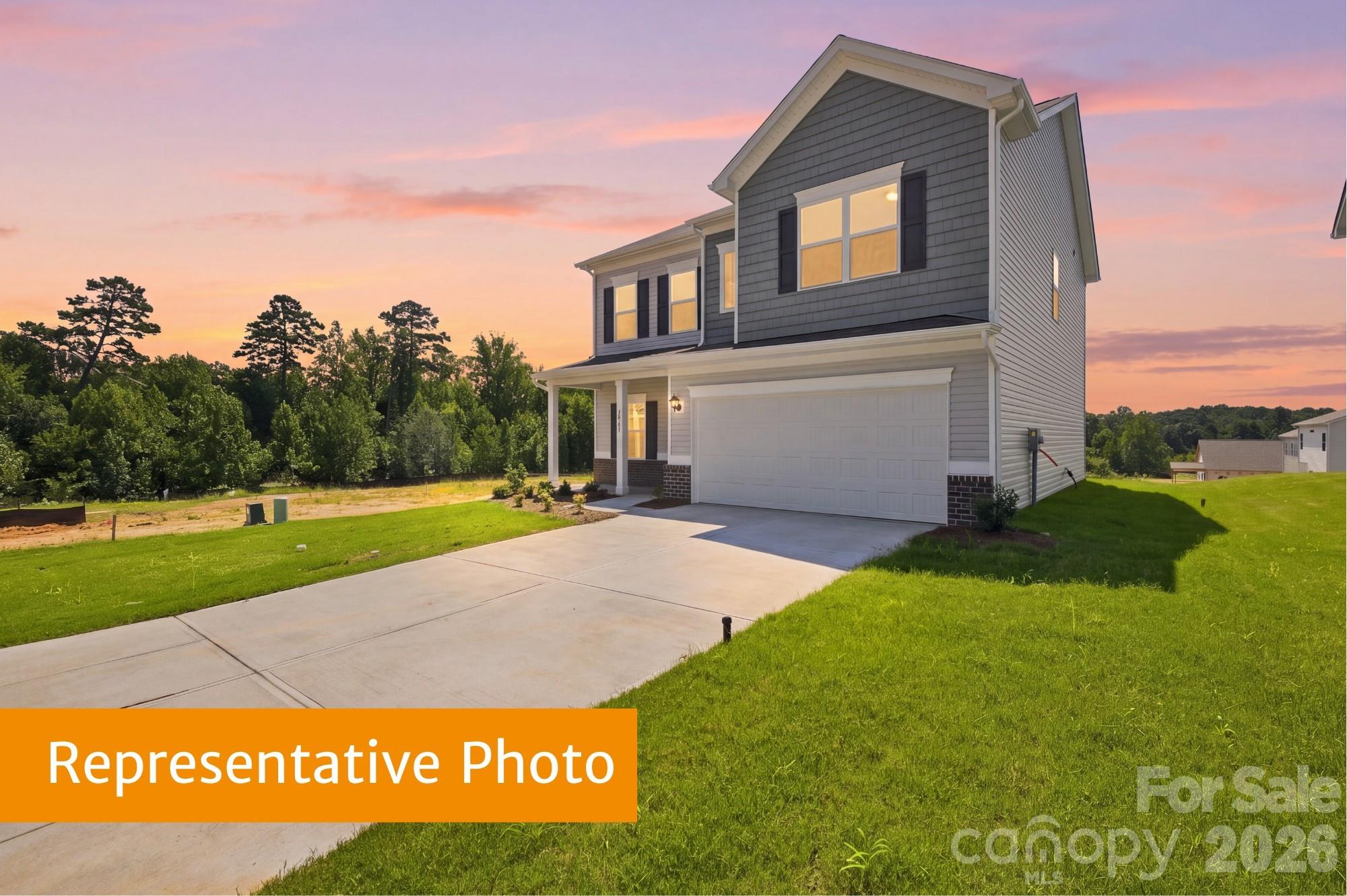 Single Family Residence at 616 Rowe Crossing Drive, Newton, photo 2 of 27