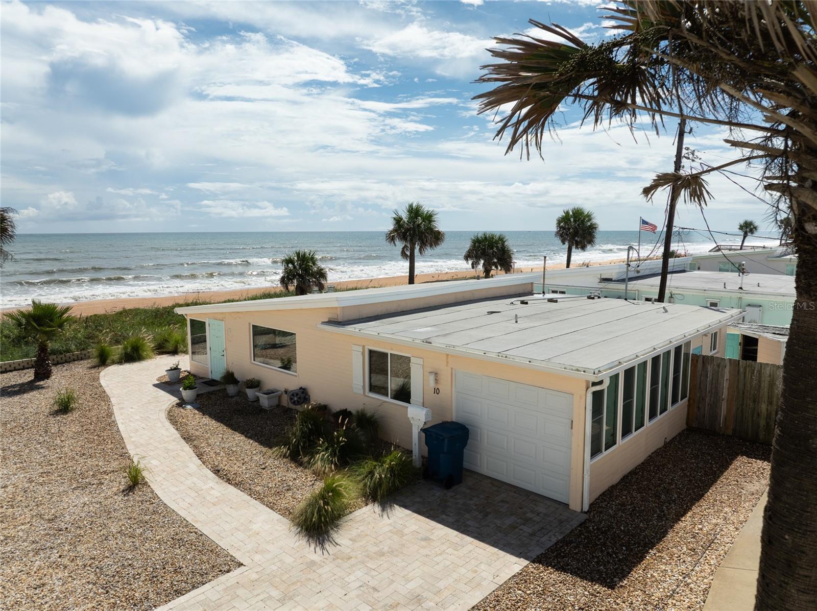 10 OCEAN EDGE DR