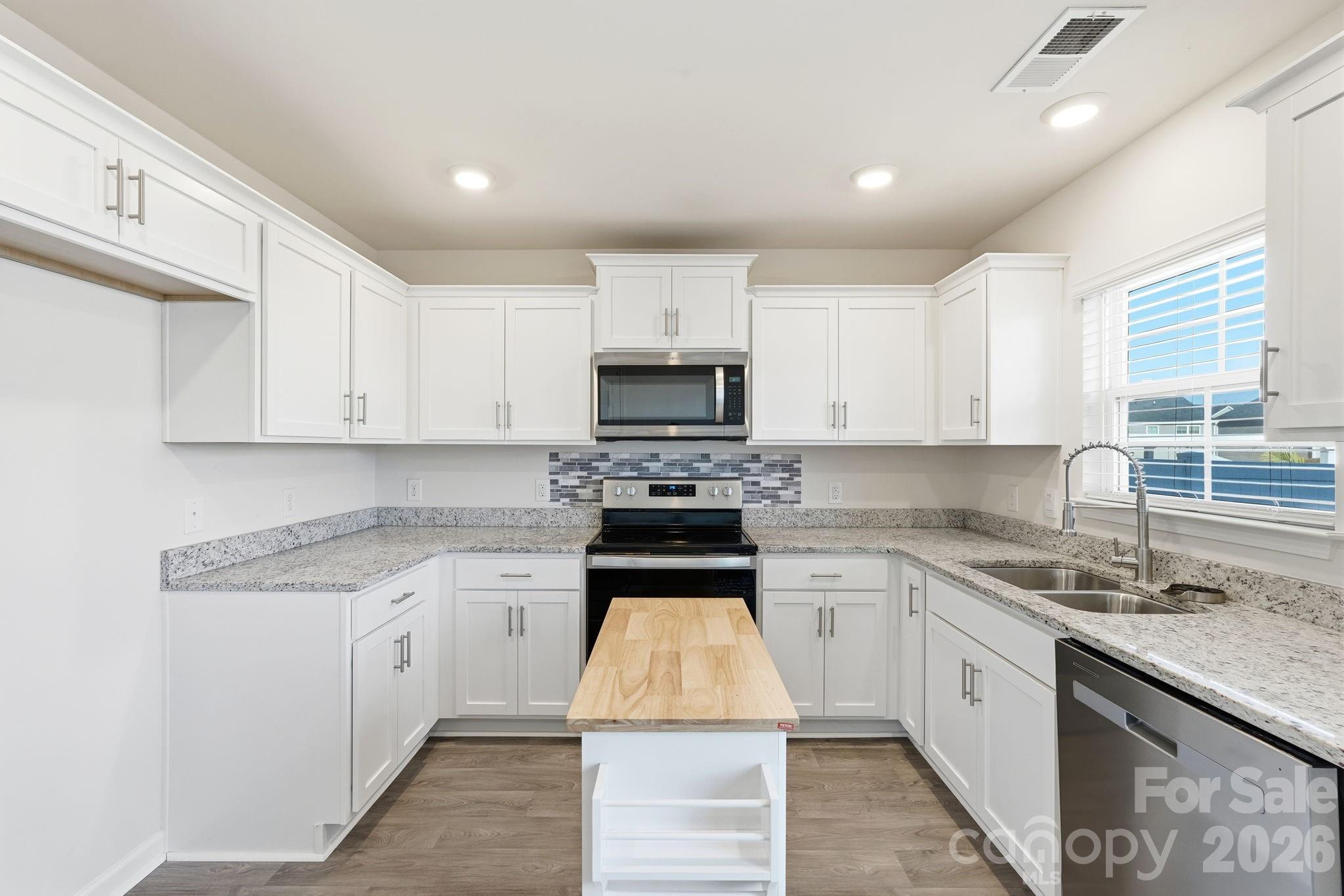 Single Family Residence at 640 Joshua Tree Lane, Winston Salem, photo 19 of 46
