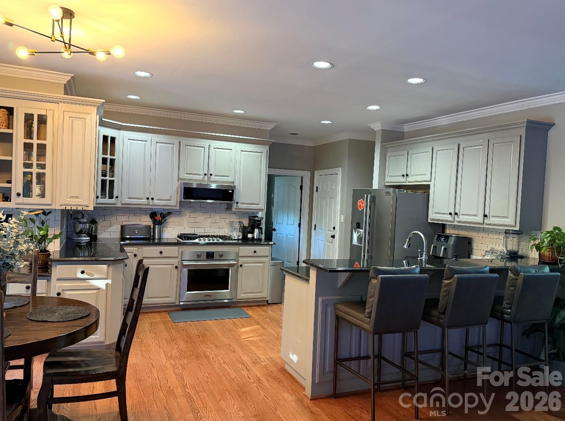 Single Family Residence at 18719 Cannon Crossing Way, Davidson, photo 6 of 43