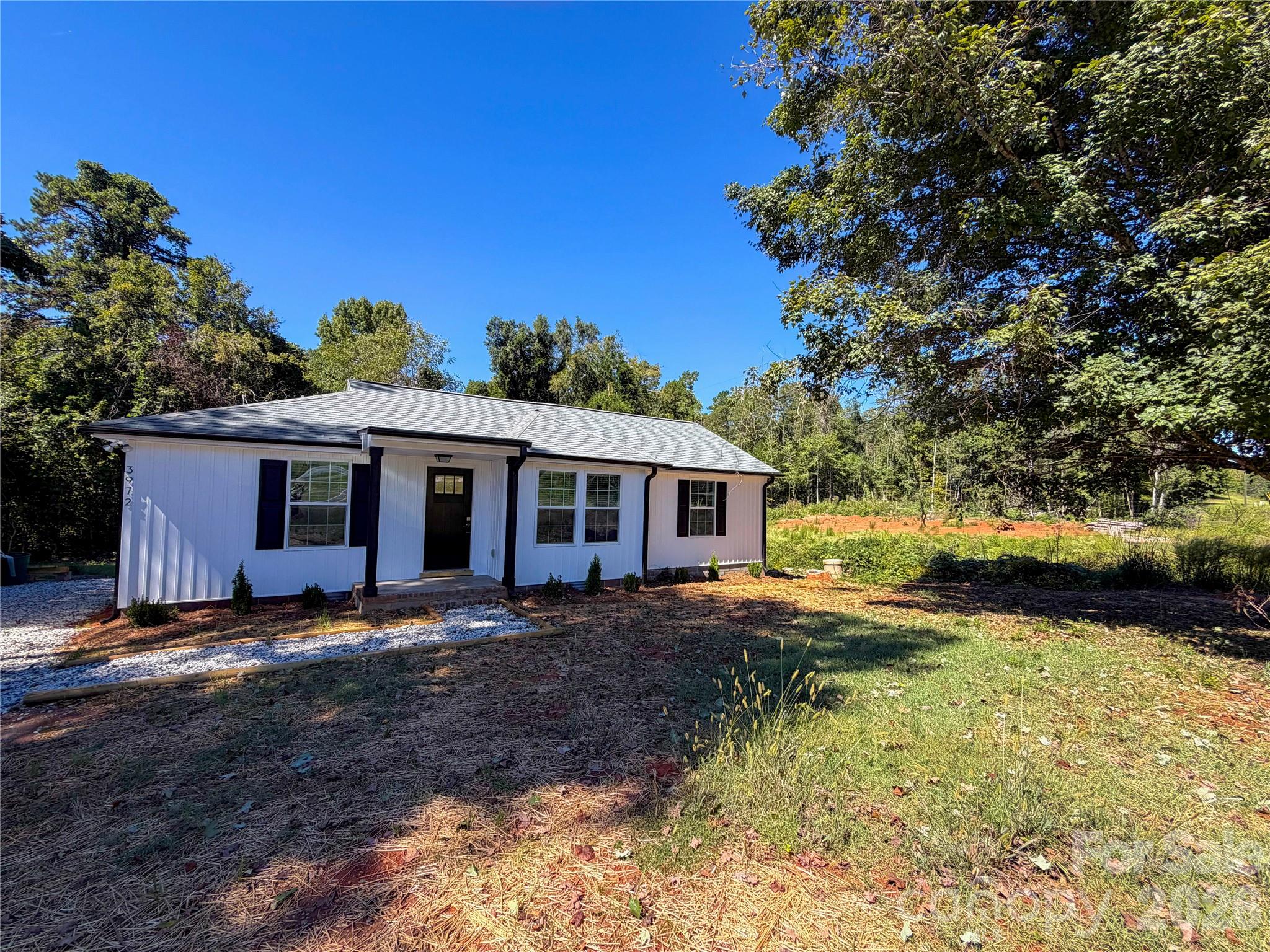 Single Family Residence at 3972 US Highway 601 Highway S, Mocksville, photo 2 of 23