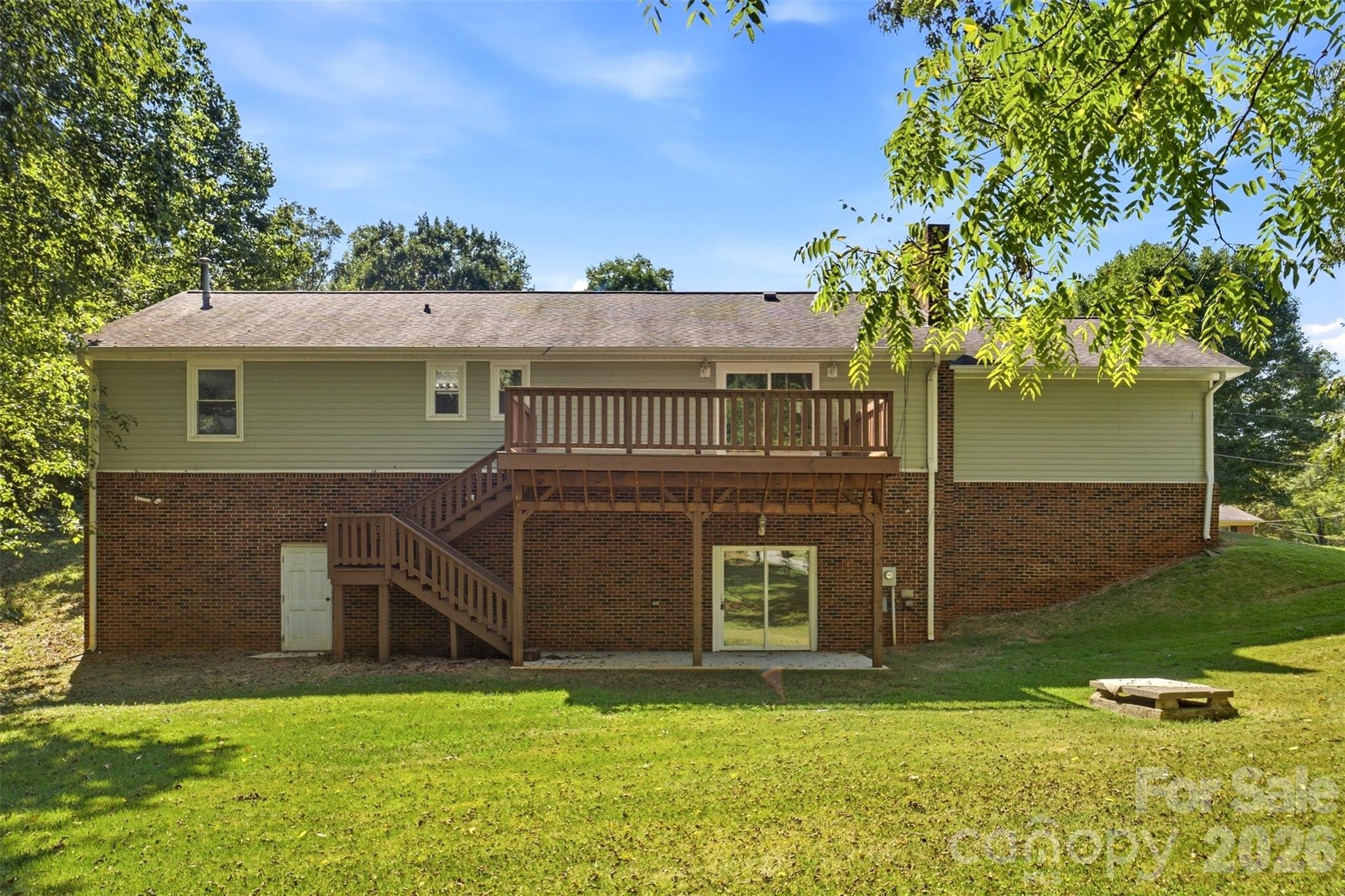 Single Family Residence at 424 Holland Drive, Statesville, photo 26 of 33