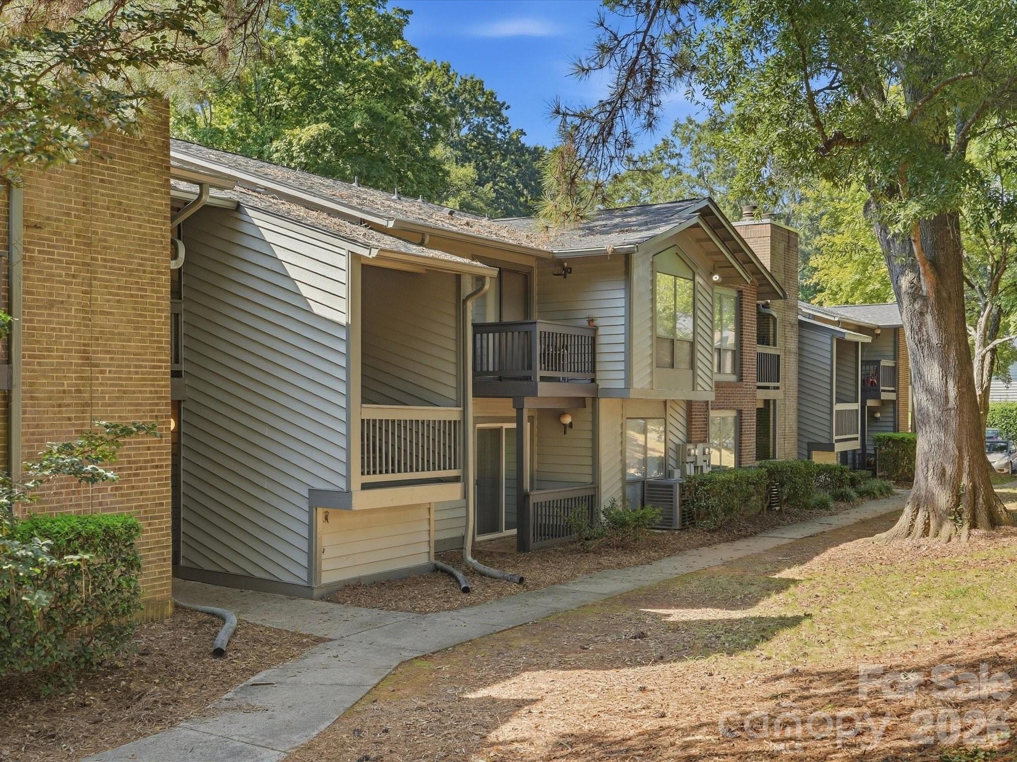 5024 Sardis Road