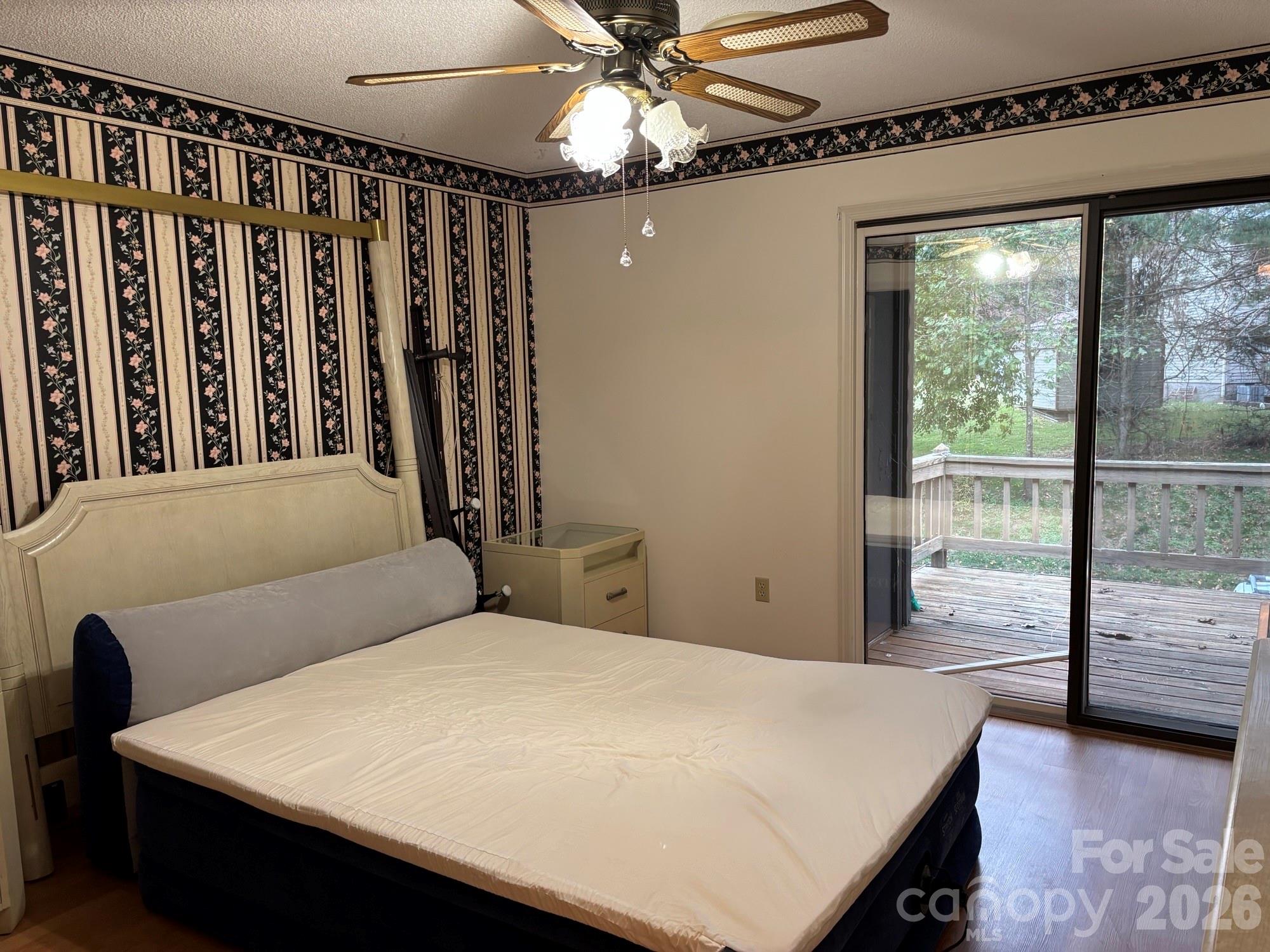 Condominium at 655 Overlook Drive, Spruce Pine, photo 14 of 27
