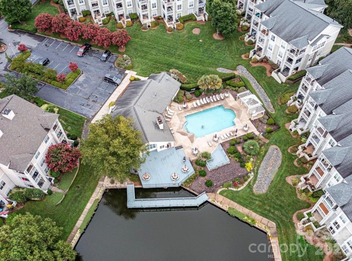 Condominium at 18809 Nautical Drive, Cornelius, photo 36 of 43