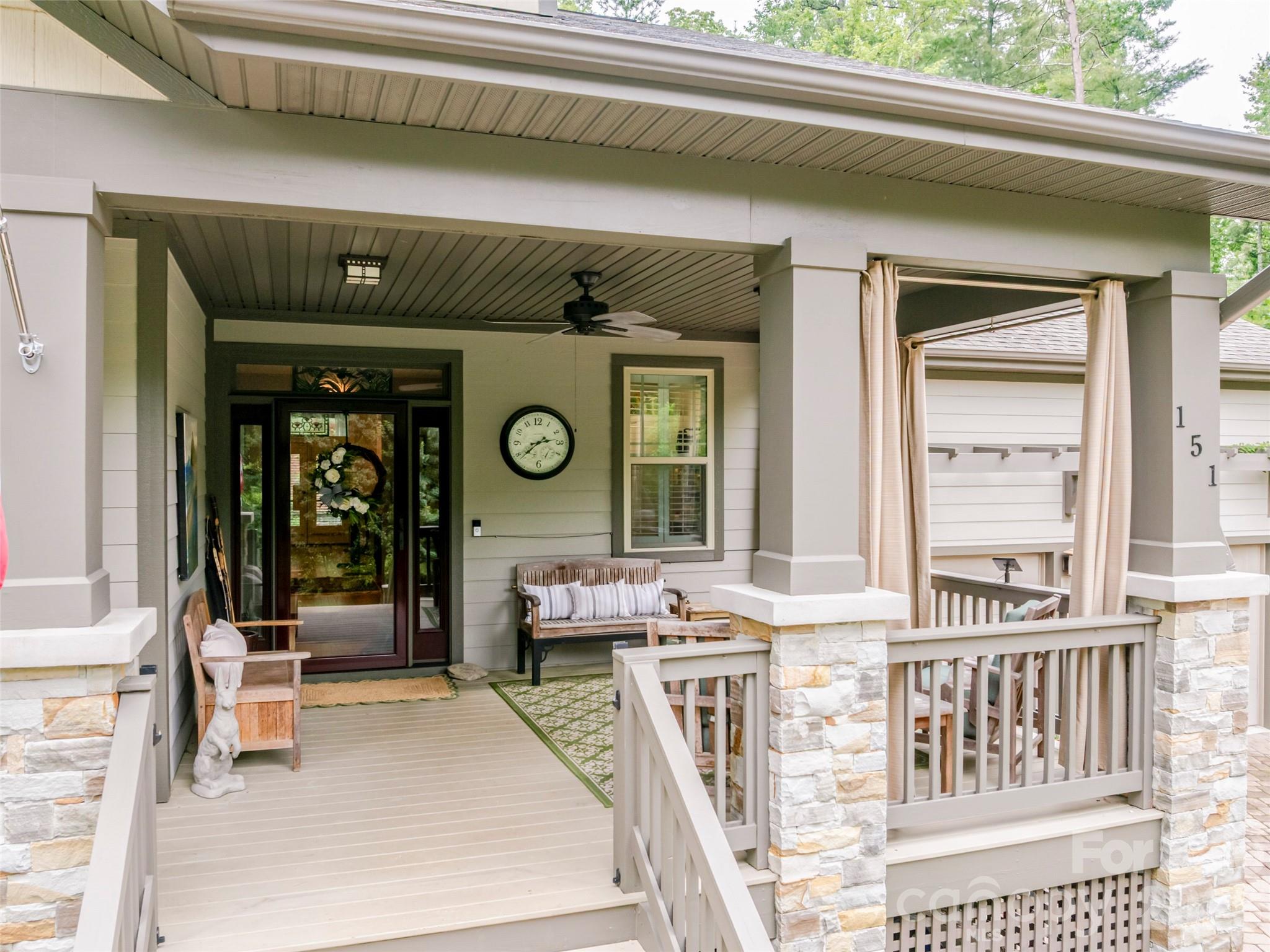 Single Family Residence at 151 Monarch Road, Hendersonville, photo 3 of 37