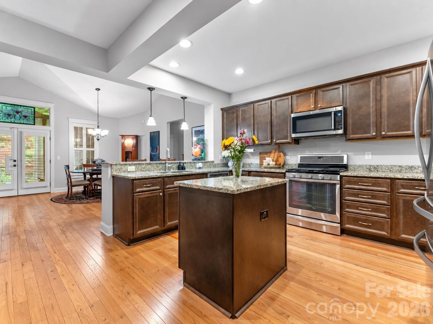 Single Family Residence at 151 Monarch Road, Hendersonville, photo 12 of 37