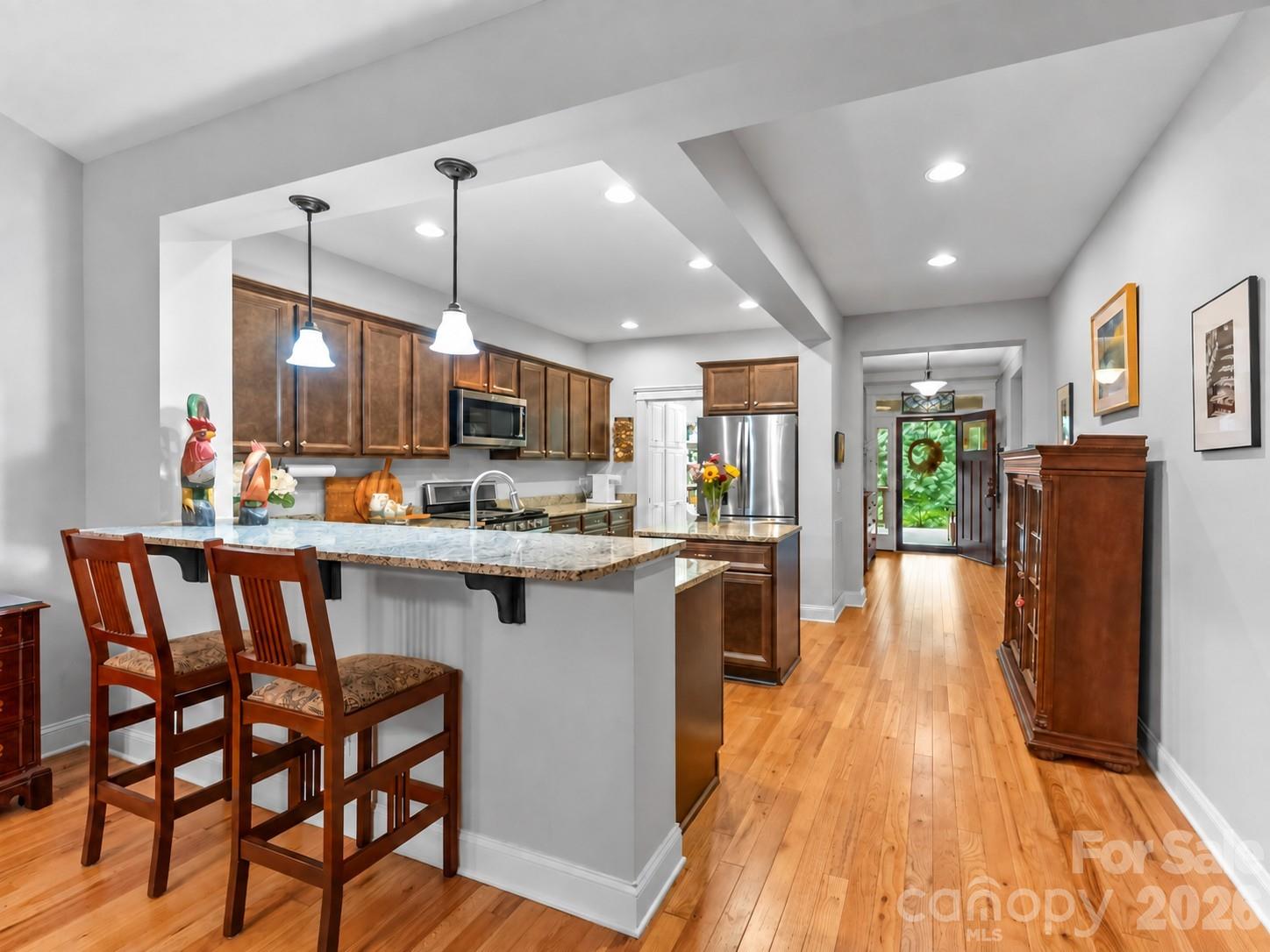 Single Family Residence at 151 Monarch Road, Hendersonville, photo 13 of 37