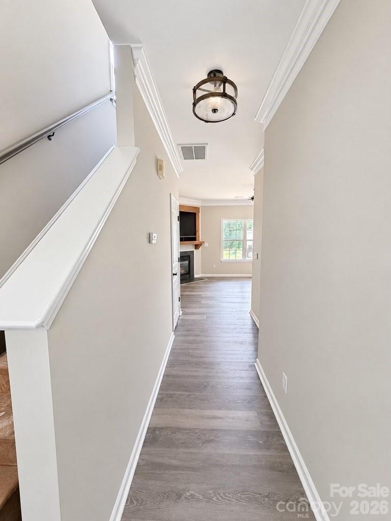 Single Family Residence at 11116 Heritage Green Drive, Cornelius, photo 2 of 15