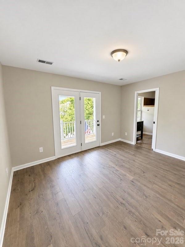 Single Family Residence at 11116 Heritage Green Drive, Cornelius, photo 12 of 15