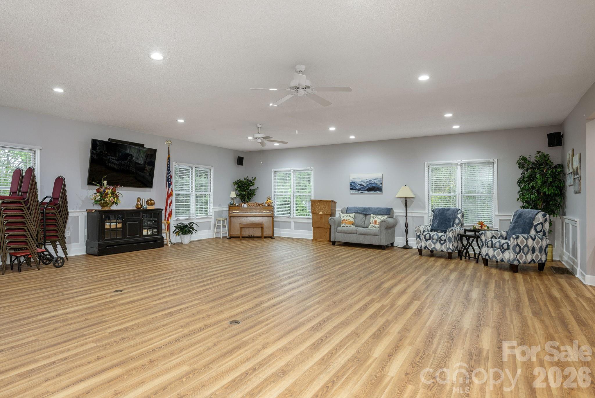 Single Family Residence at 27 Day Lilly Court, Hendersonville, photo 39 of 41