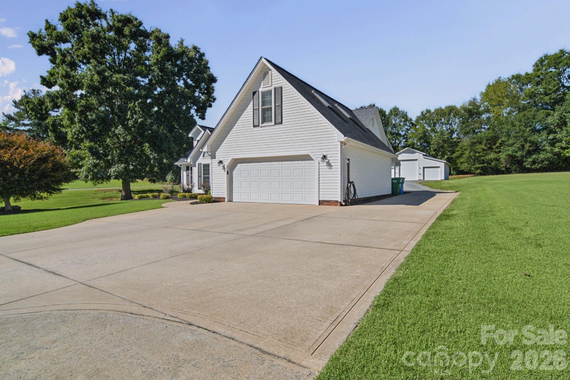 Single Family Residence at 620 Redah Avenue, Locust, photo 3 of 36