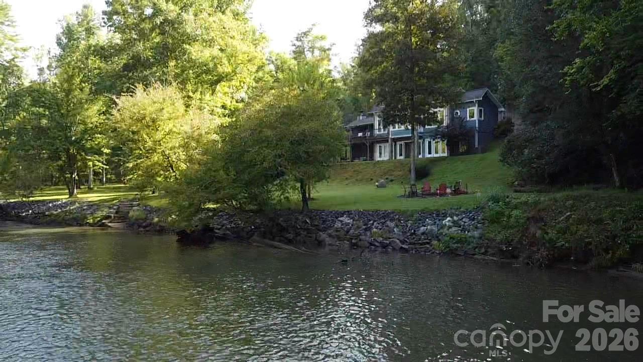 Single Family Residence at 1130 Lost River Trail, Hayesville, photo 3 of 48