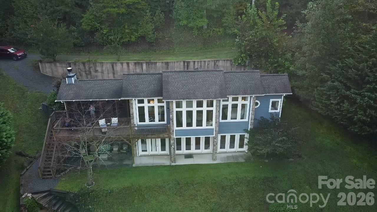 Single Family Residence at 1130 Lost River Trail, Hayesville, photo 10 of 48