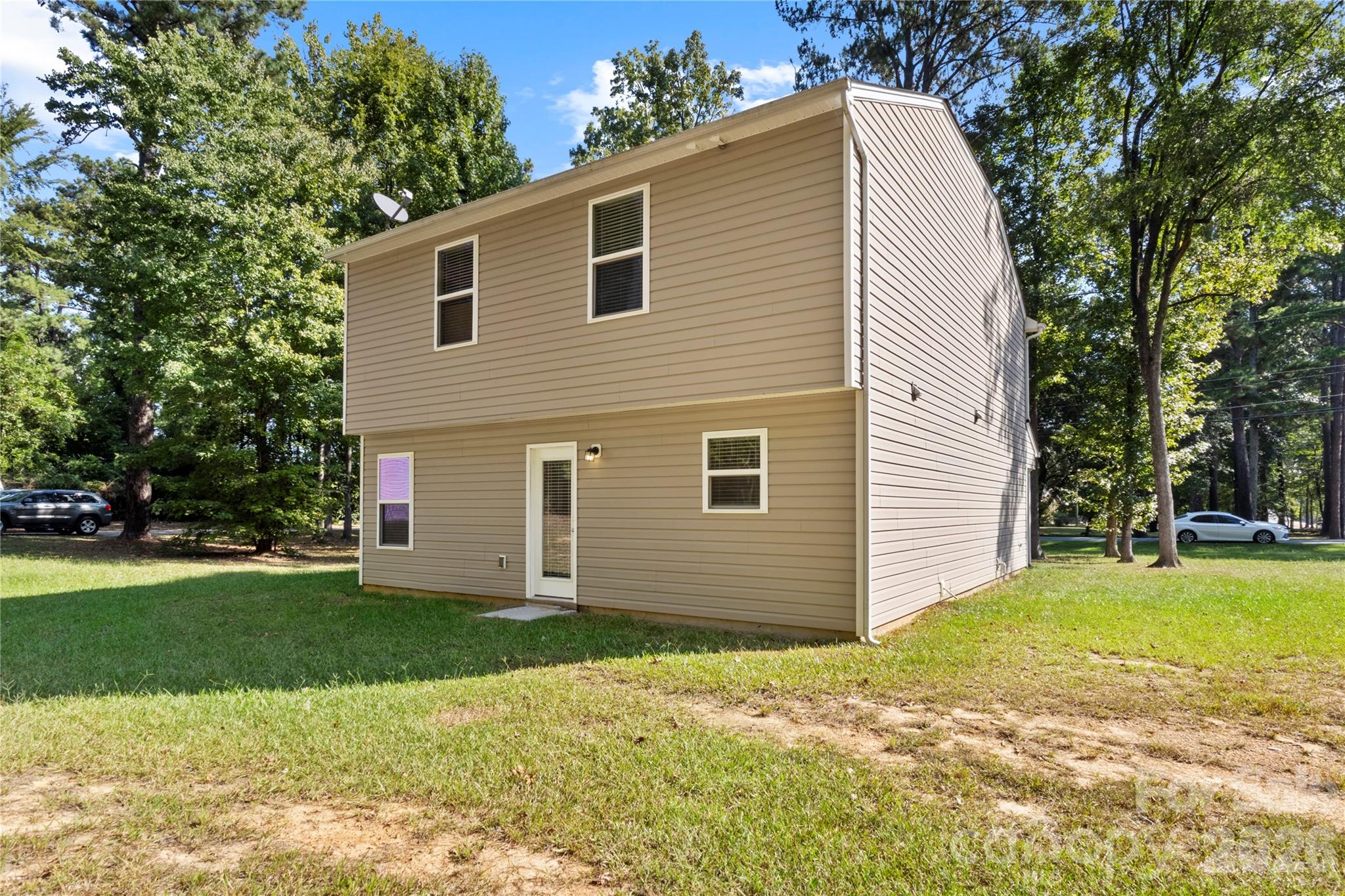 Single Family Residence at 505 Broome Street, Monroe, photo 3 of 12