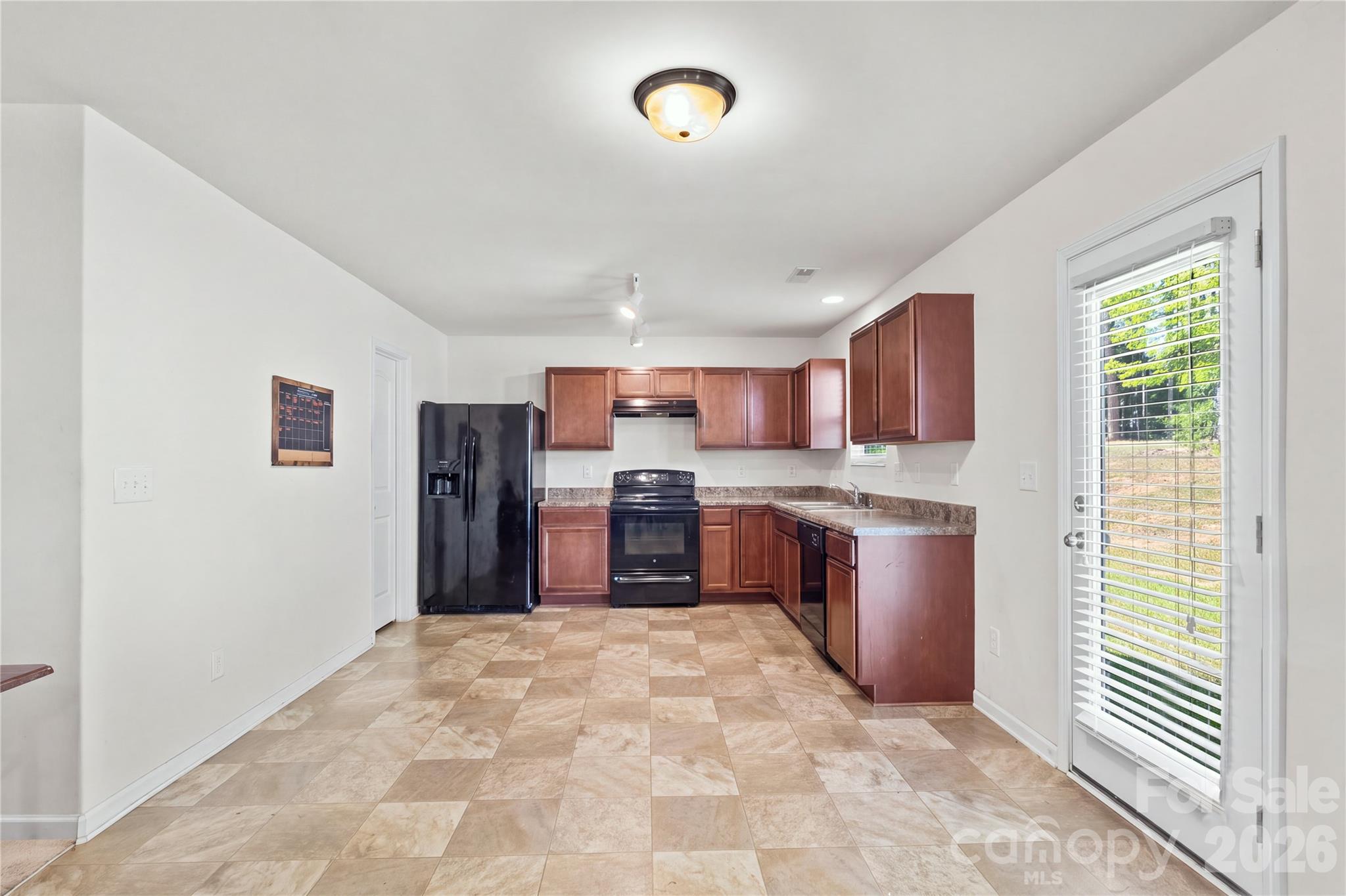 Single Family Residence at 505 Broome Street, Monroe, photo 9 of 12