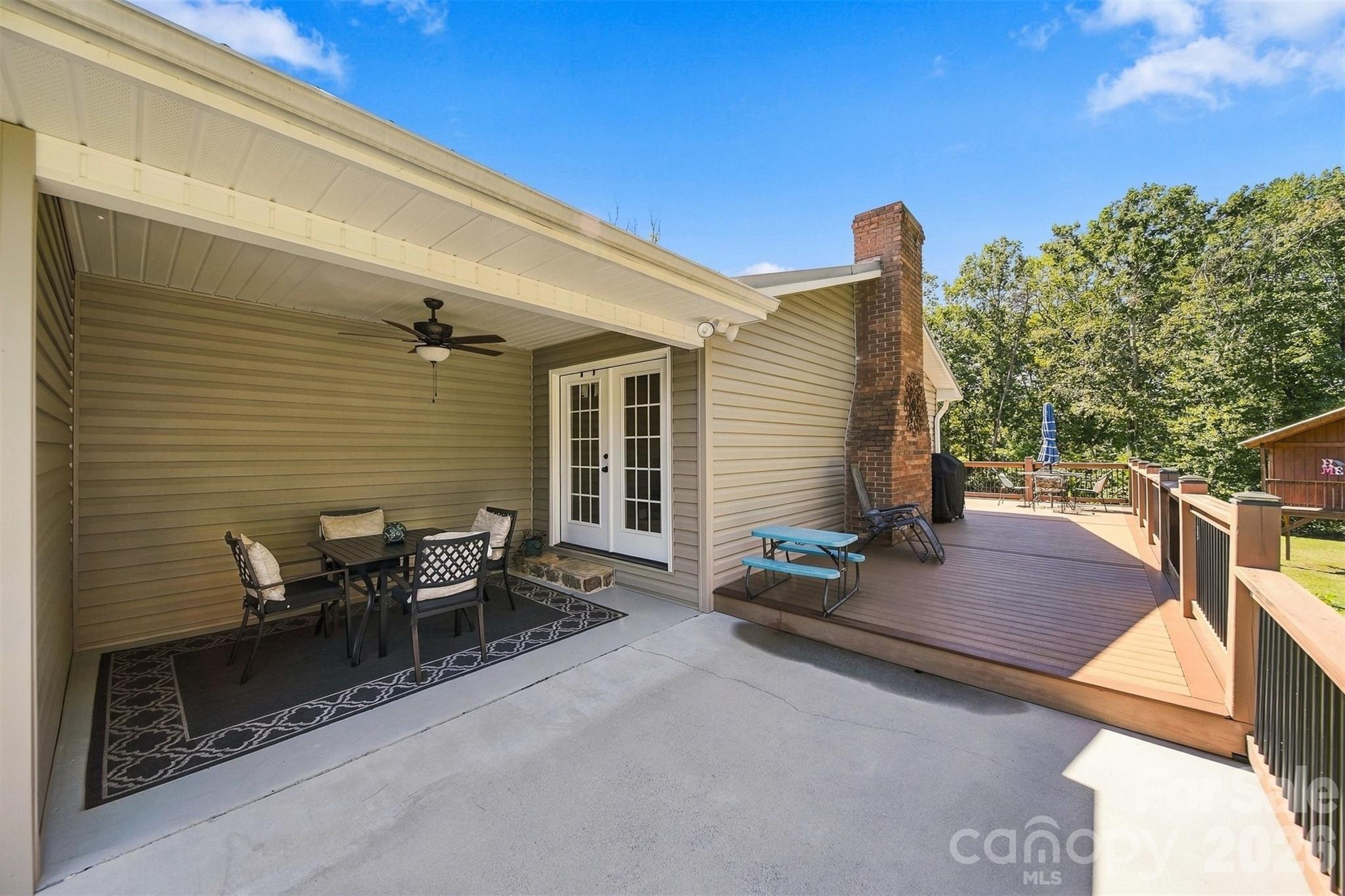 Single Family Residence at 2094 South Fork Drive, Morganton, photo 25 of 38