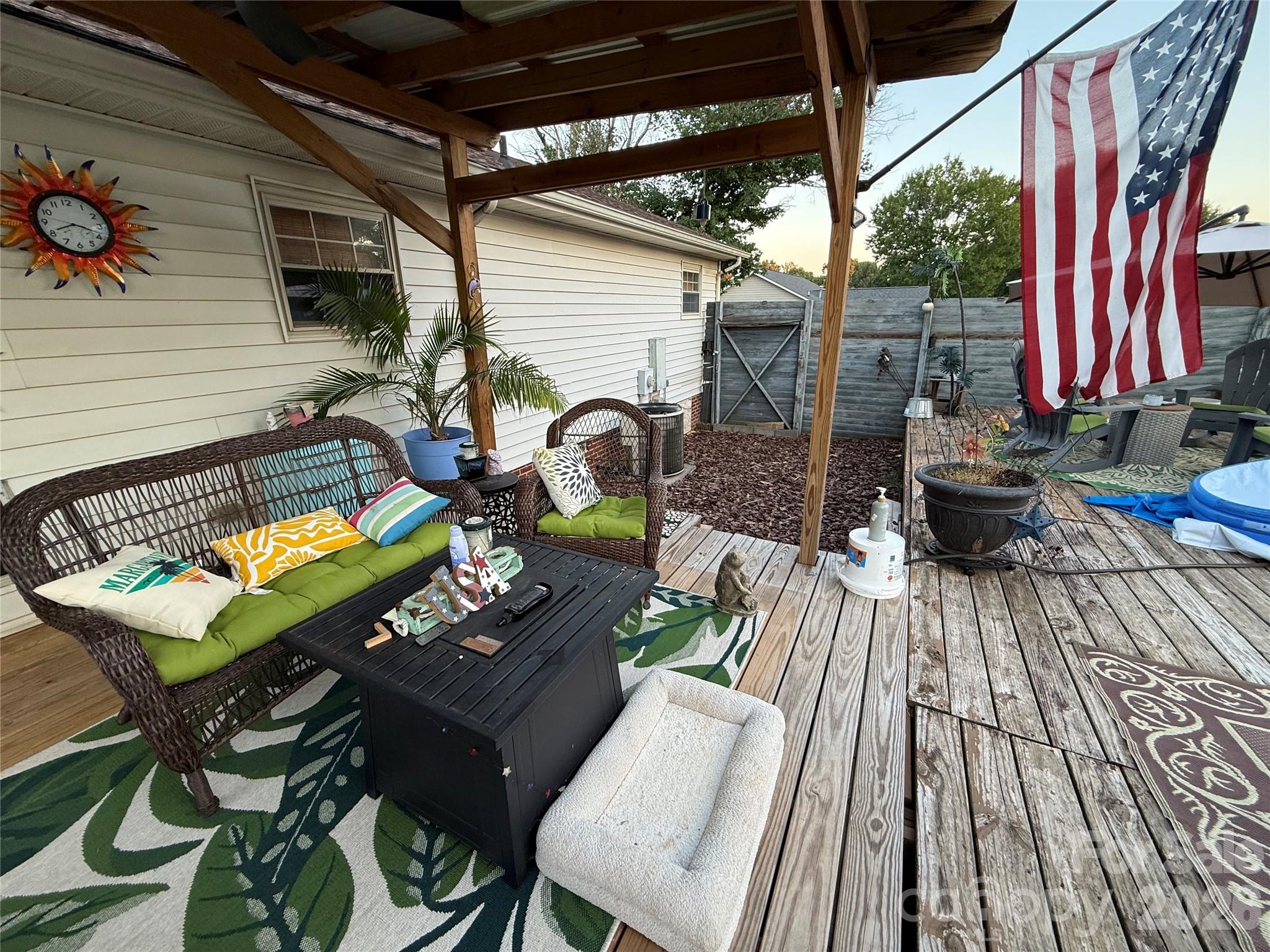 Deck 3 - 110 Red Oak Lane, Salisbury