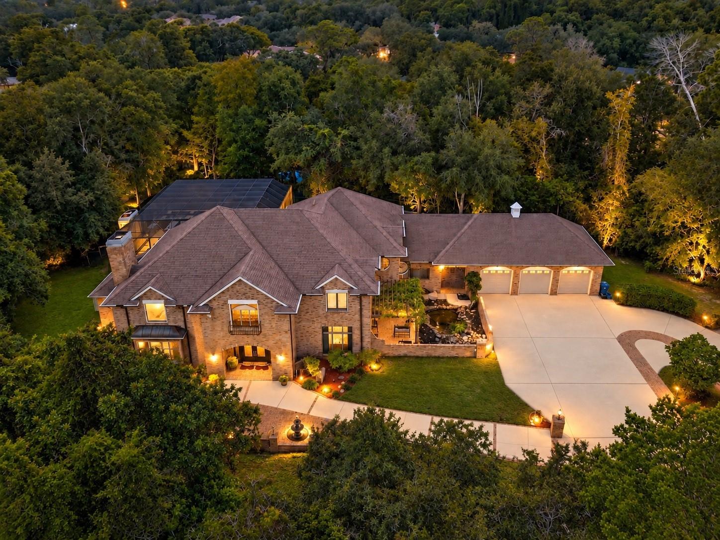 5037 WILLOW OAK LN