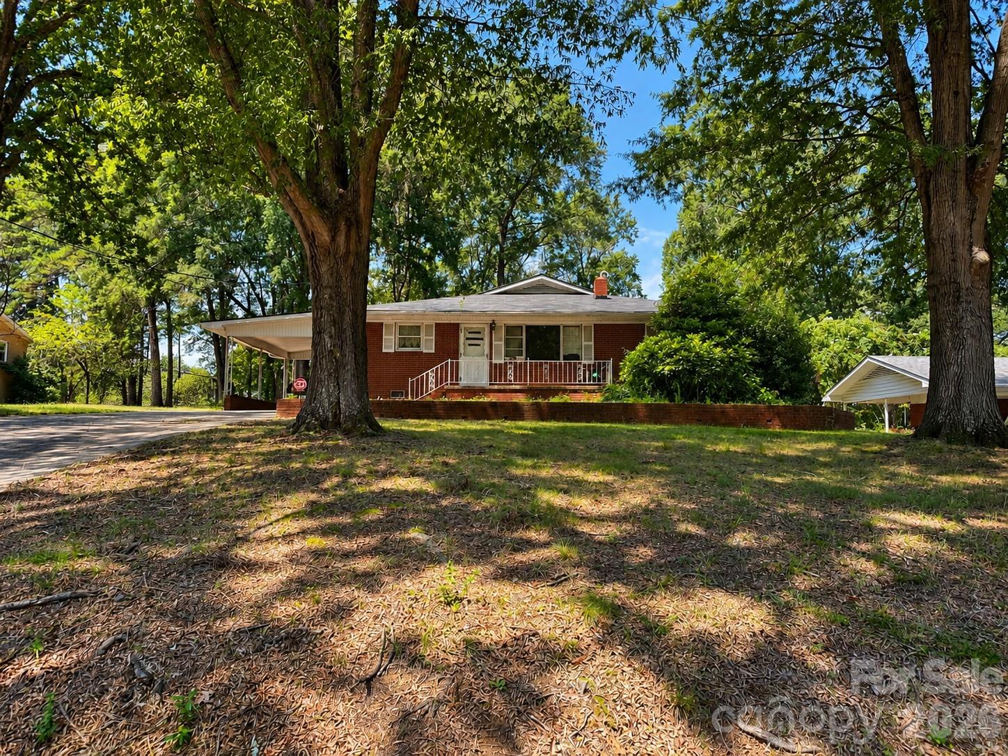 9 Fleetwood Drive SW