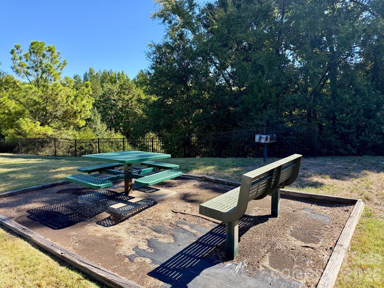 Outdoor-picnic-tables-grills - 6603 Burkwood Court, Harrisburg